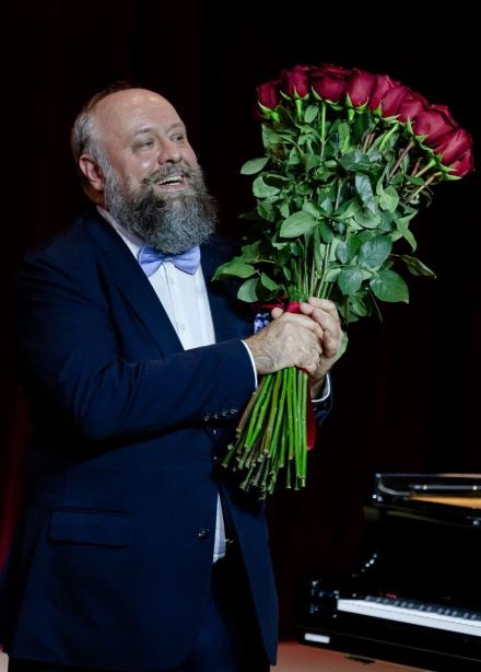 Александр Гиндин