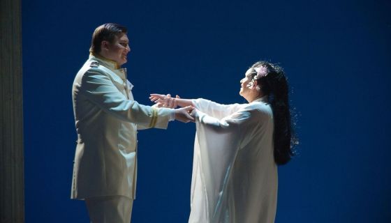 Опера «Мадам Баттерфляй»
