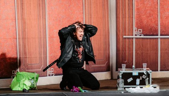 Спектакль «Двое в лифте, не считая текилы»