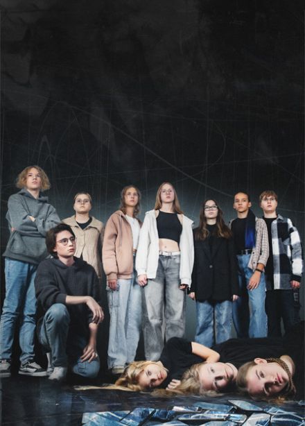 Яна всем нравится (нет)