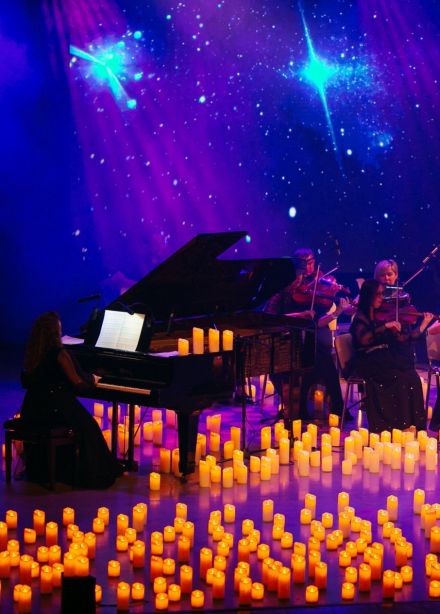 Концерт «Музыка КИНОшедевров в сиянии тысячи свечей»