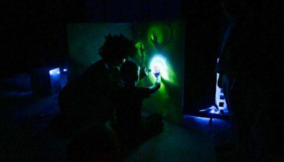 Спектакль «Кто живёт в темноте»