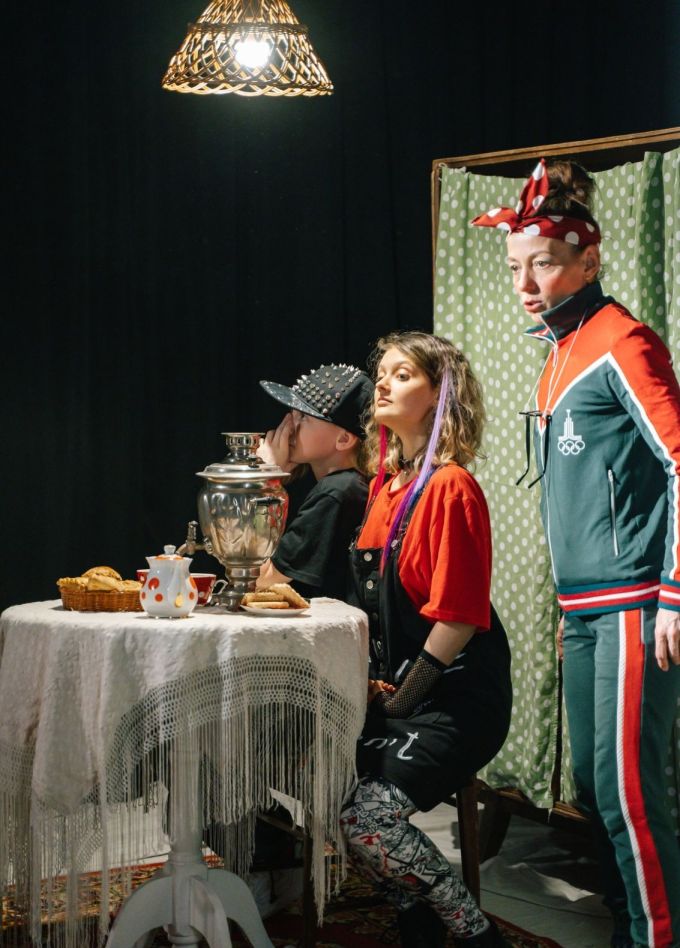 Спектакль «Бабушка напрокат»