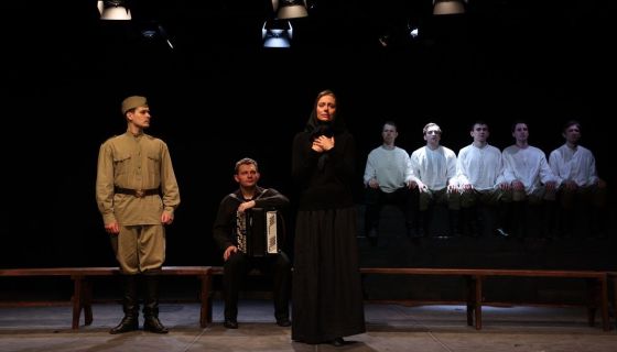 Спектакль «Мать солдата»