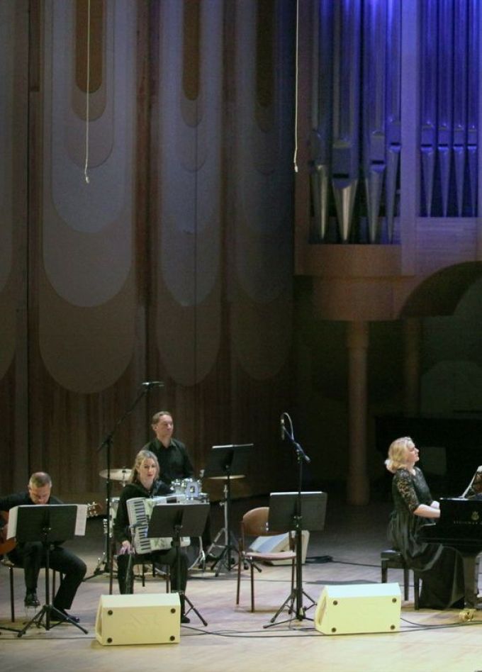 Концерт «Быть женщиной»