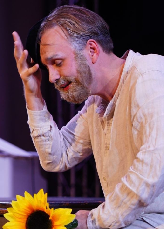 Спектакль «Деревенская рапсодия»