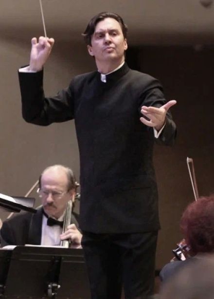 Дмитрий Юровский