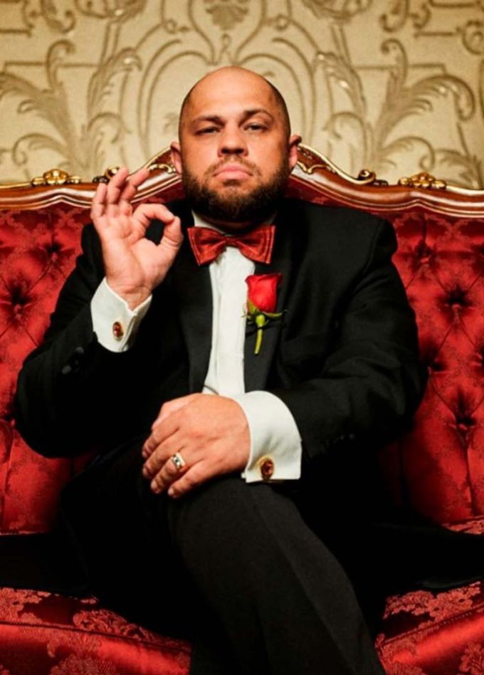 Спектакль «Ни дать, ни зять»