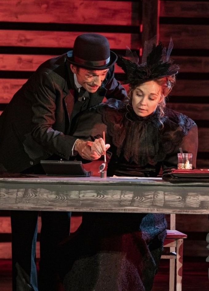 Спектакль «Волки и овцы»