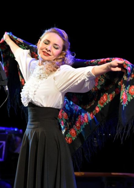 Концерт «Тёмно-вишнёвая шаль»