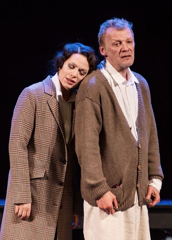 Спектакль «Эйнштейн и Маргарита»