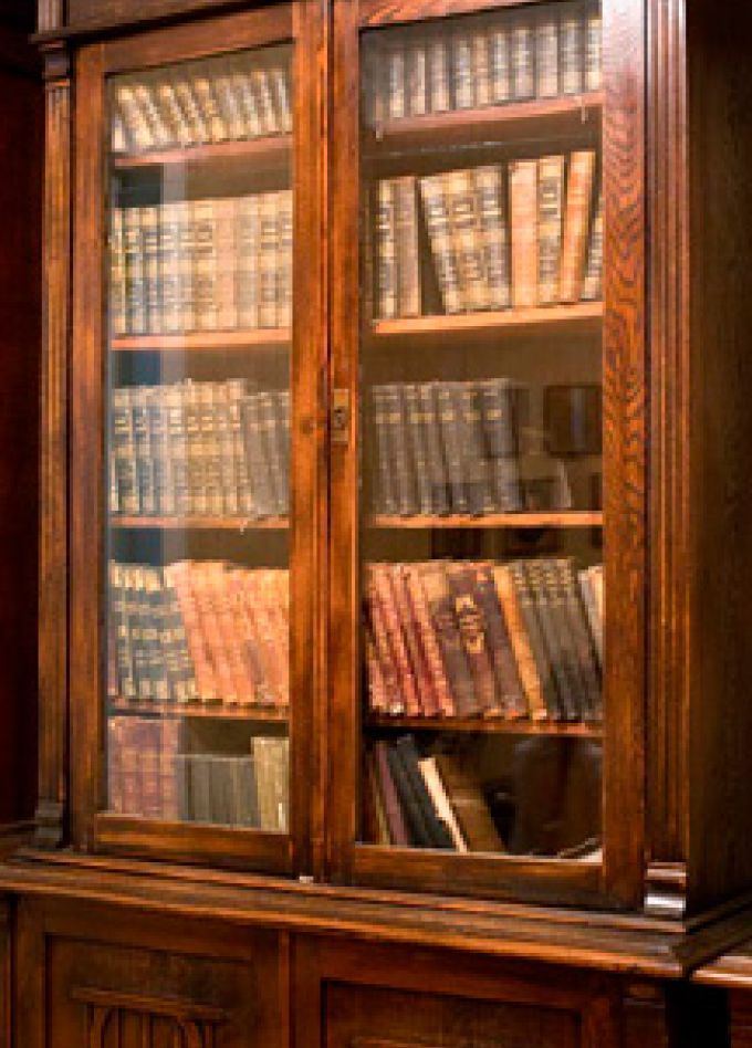 Экскурсия по музейным комнатам Самарской Публичной Библиотеки "Три века истории"